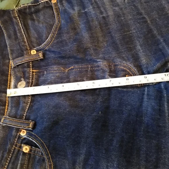 Levi's 501 Blue Denim Jeans, actual 28x30 - Picture 8 of 10